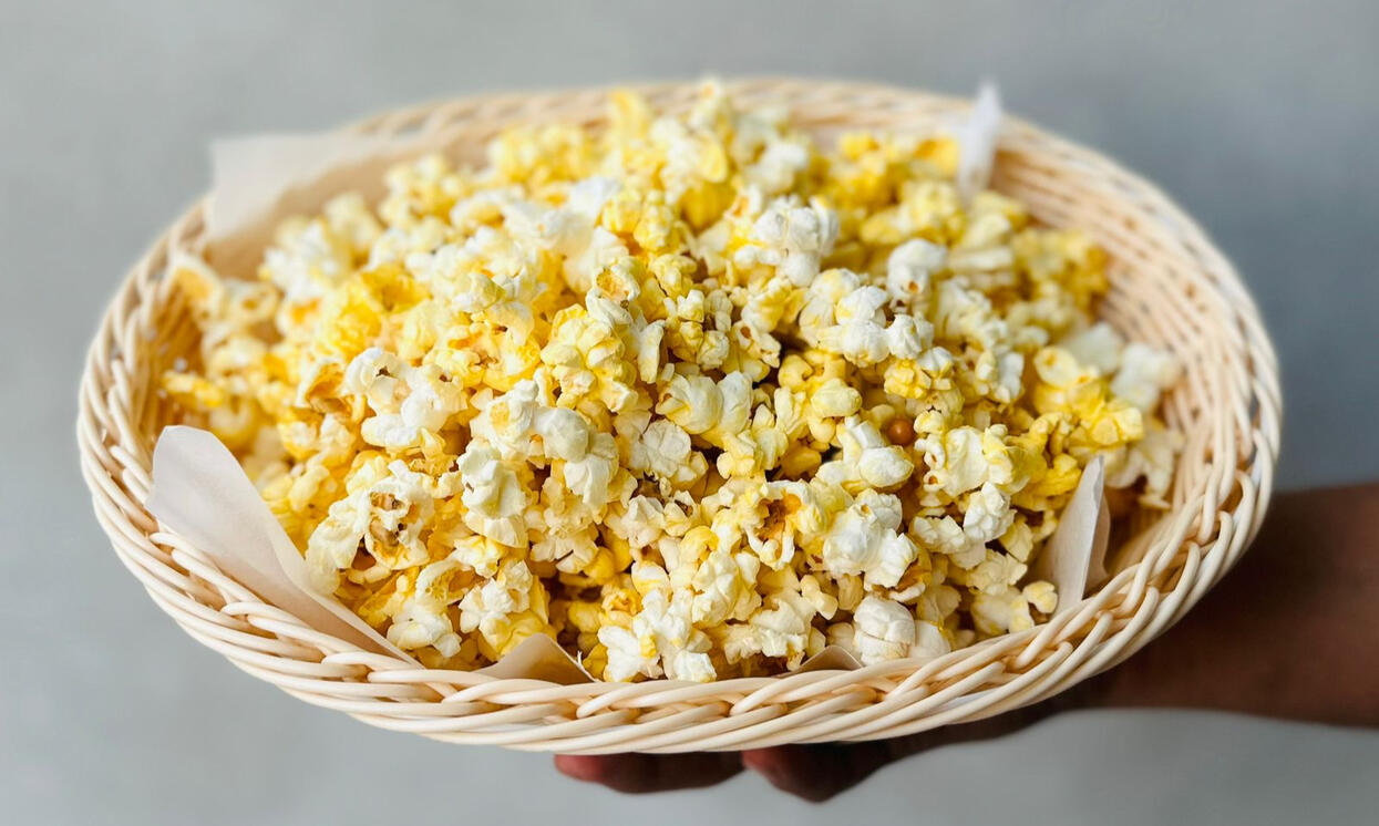 Mixed Platter (Sis-ta-get) (59K)